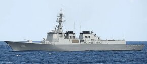 ROKS_Sejong_the_Great_(DDG-991),_broadside_view_in_July_2010.jpg