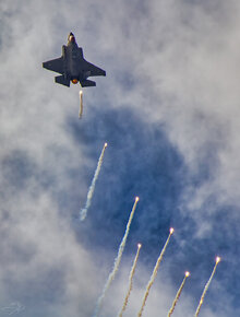 AP-2026-01-26-1208-4741-SOH Invasion Day harbour festival.jpg