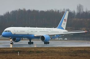 C-32A US Government