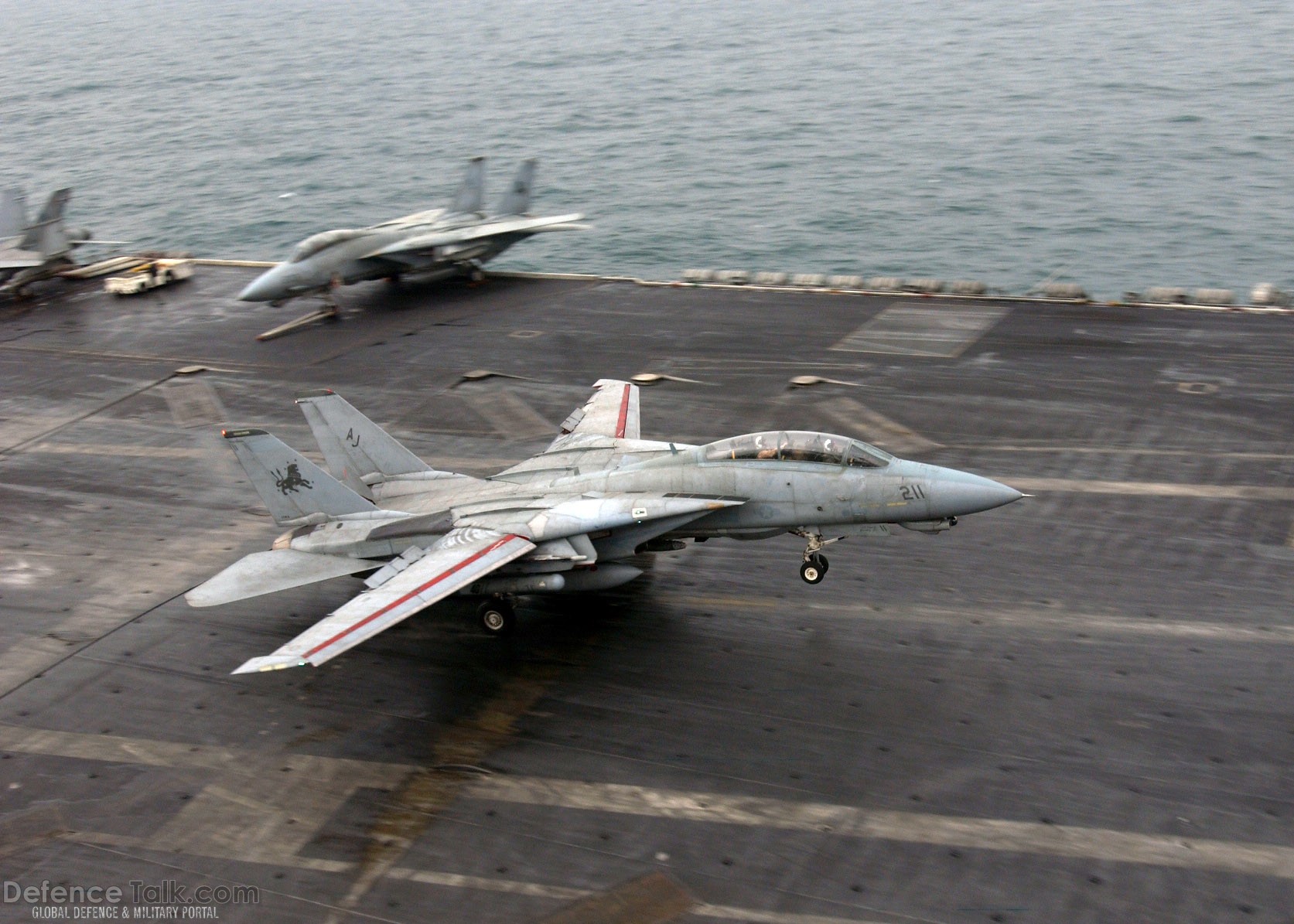 F-14 Tomcat Fighter's Final Deployment - US Navy | DefenceTalk Forum