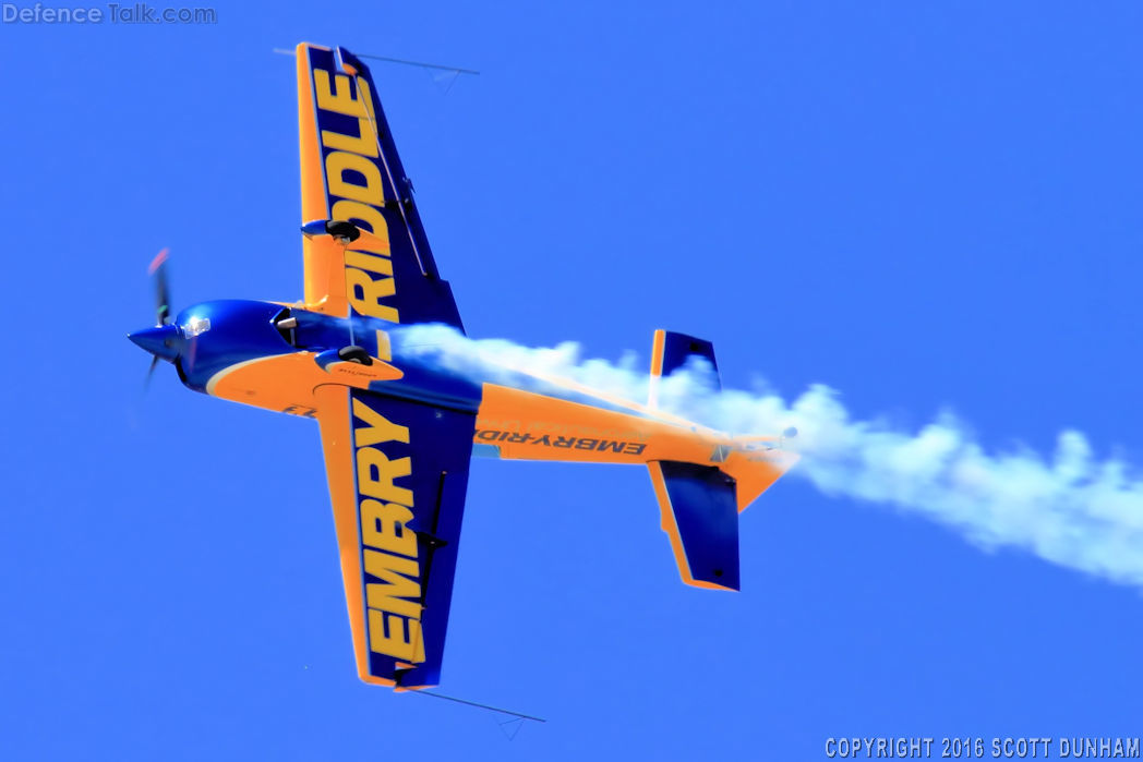 Matt Chapman Extra 330LX Stunt Aircraft | DefenceTalk Forum