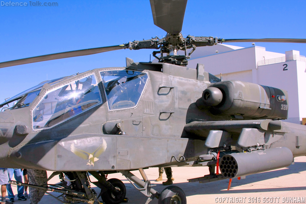 US Army AH-64D Apache Longbow Helicopter Gunship | DefenceTalk Forum