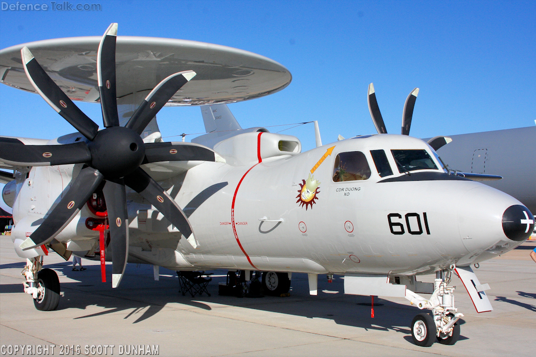 US Navy E-2C Hawkeye Airborne Early Warning Aircraft | DefenceTalk Forum