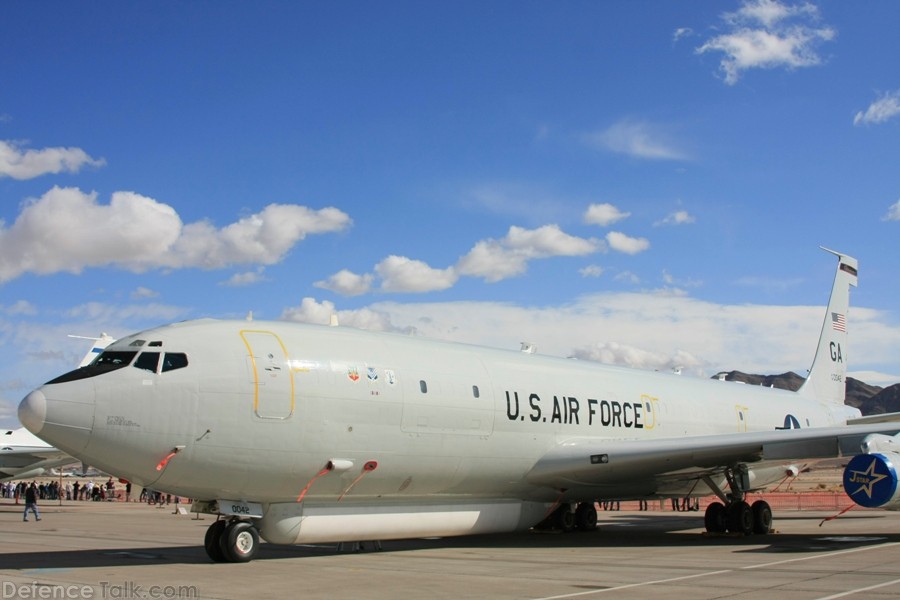 USAF E-8C Joint STARS Command & Control Aircraft | DefenceTalk Forum