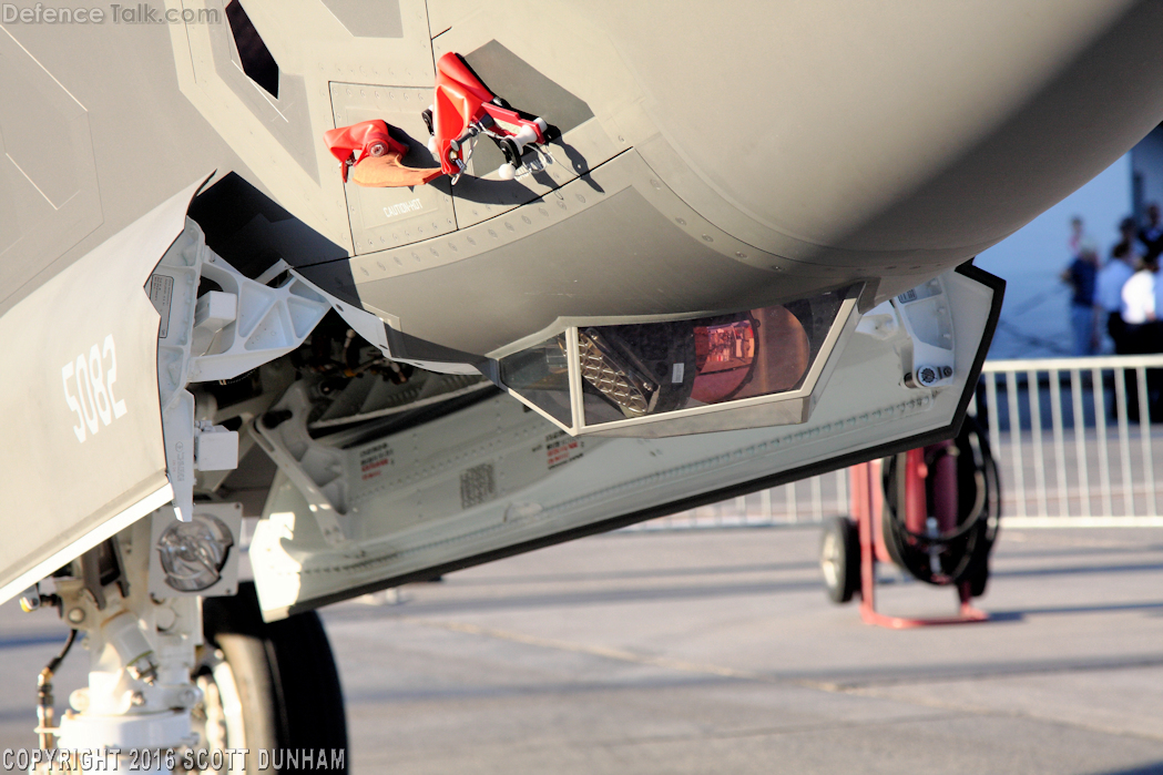 USAF F-35A Lightning II Joint Strike Fighter Nose Camera | DefenceTalk