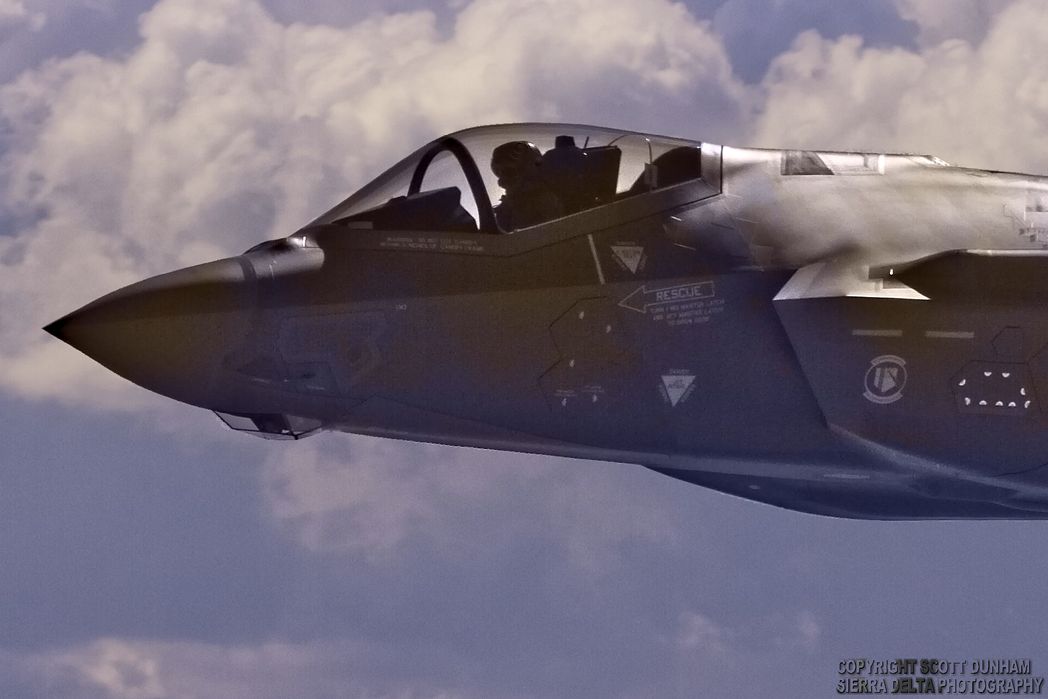 Usaf F-35a Lightning Ii Joint Strike Fighter 