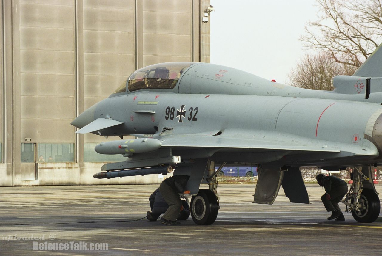 Eurofighter Typhoon Twin Seater-German Air Force | Defence Forum ...