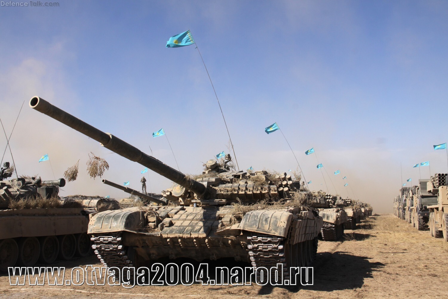 Kazakh T-72A with Kontakt-1 ERA | Defence Forum & Military Photos -  DefenceTalk