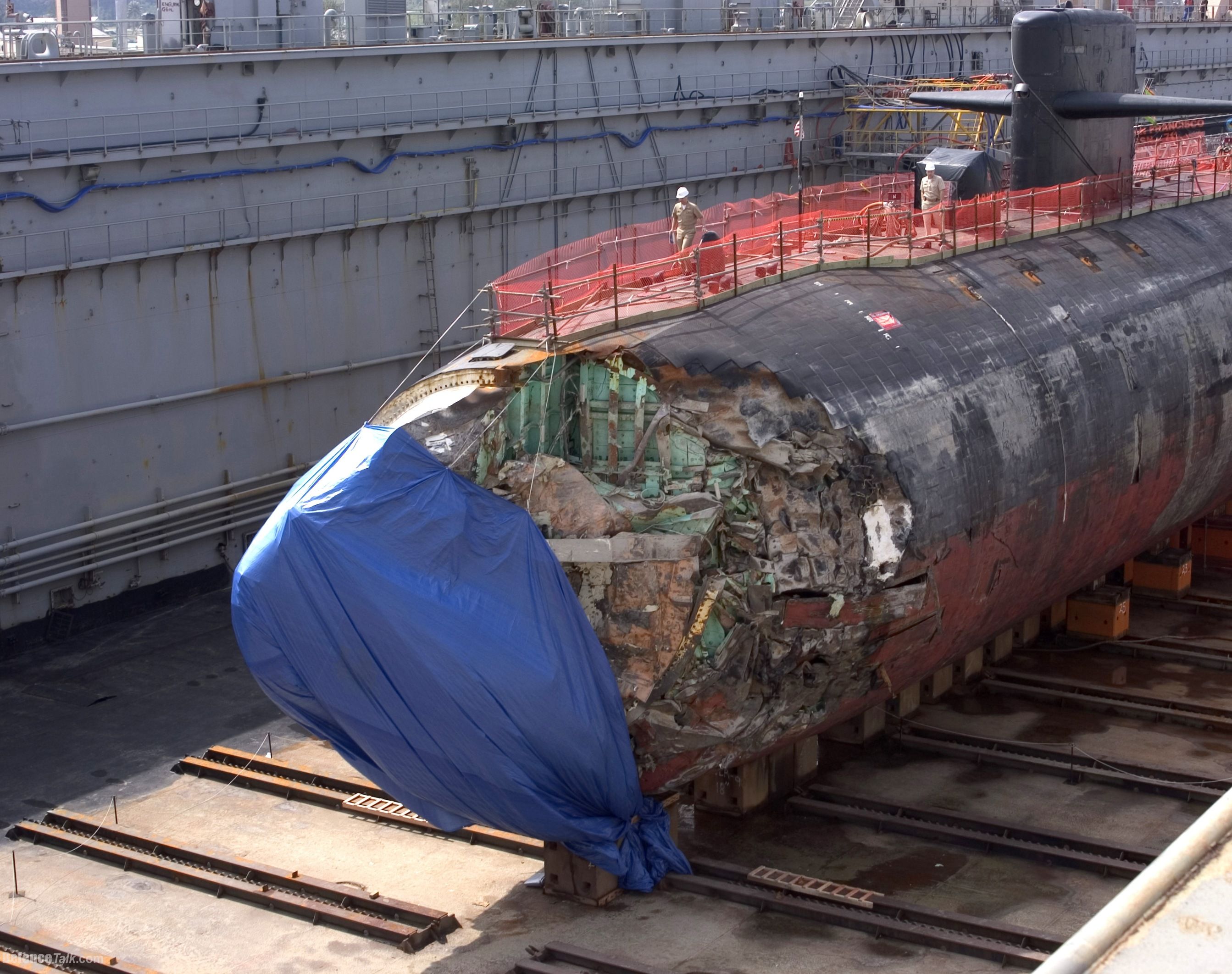 Los Angeles-class Fast-attack Submarine USS San Francisco (SSN 711 ...