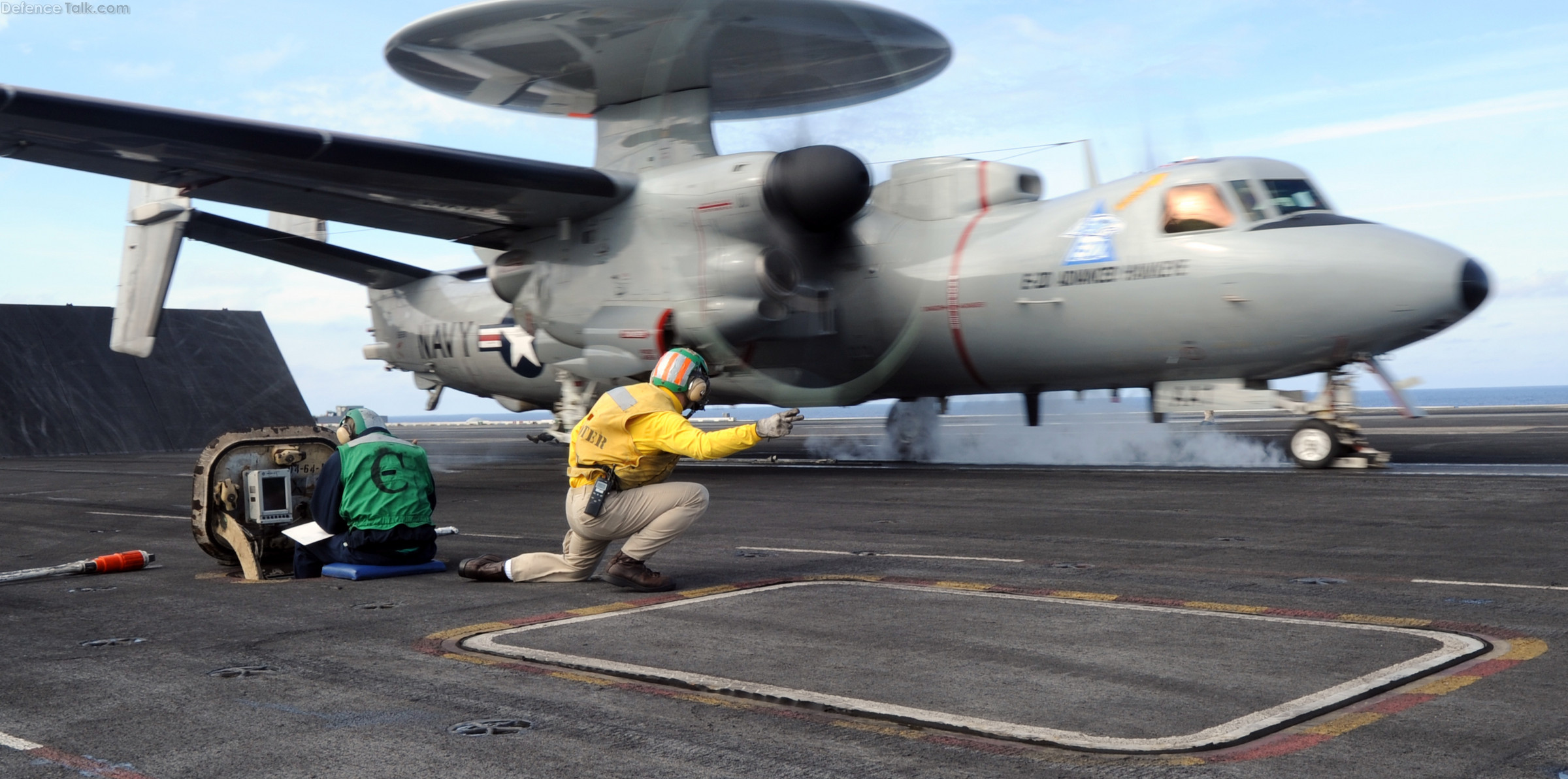 US Navy E-2D Advanced Hawkeye | Defence Forum & Military Photos ...