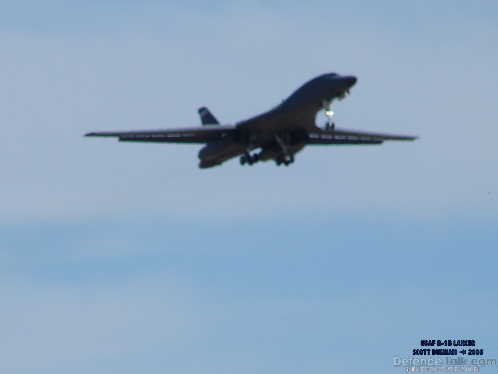 USAF B-1B Lancer Heavy Bomber | Defence Forum & Military Photos ...