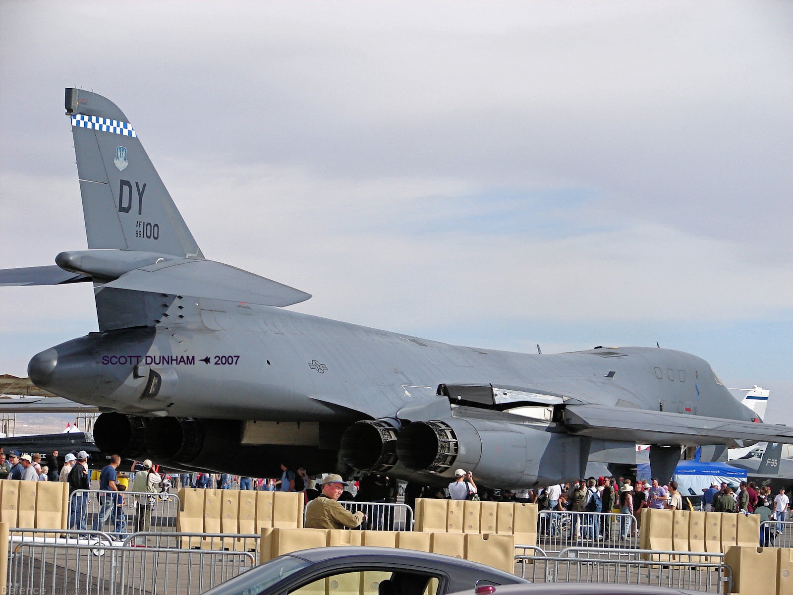 USAF B-1B Lancer Heavy Bomber | Defence Forum & Military Photos ...