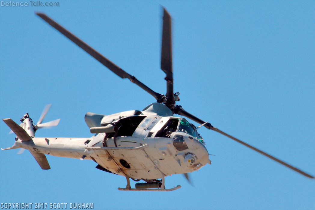 USMC UH-1Y Venom Helicopter Gunship | Defence Forum & Military Photos ...