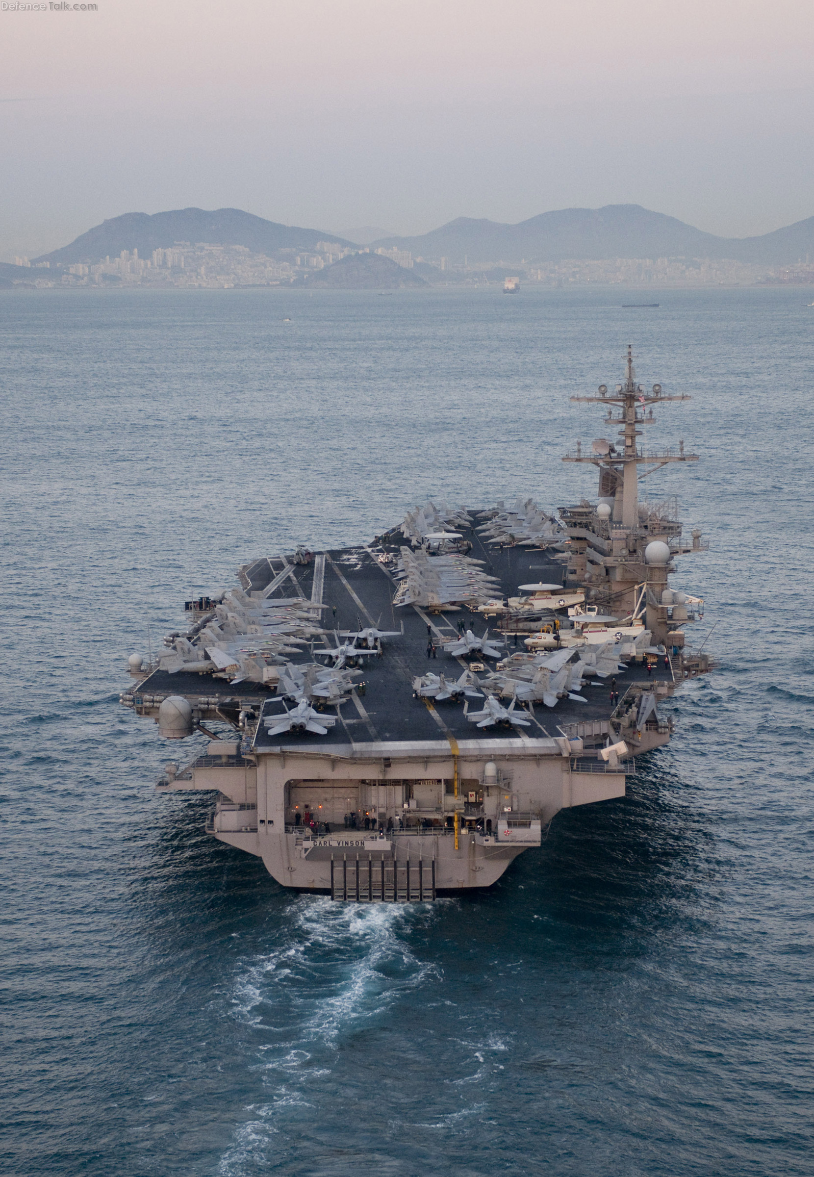 USS Carl Vinson (CVN 70) | Defence Forum & Military Photos - DefenceTalk