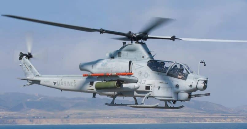 US Navy Tests New Joint-Air-to-Ground Missile on AH-1Z Helicopter ...