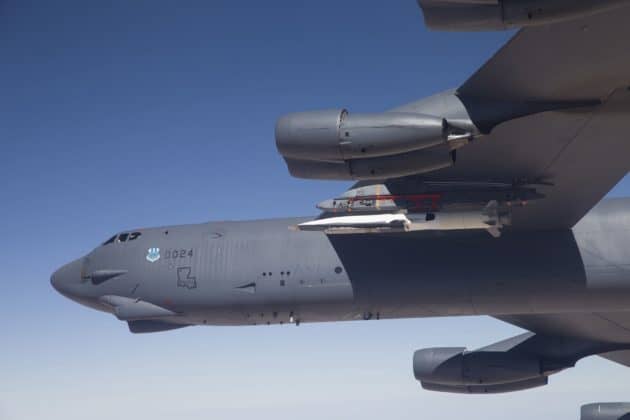 US Air Force Conducts Successful Hypersonic Weapon Flight Test ...