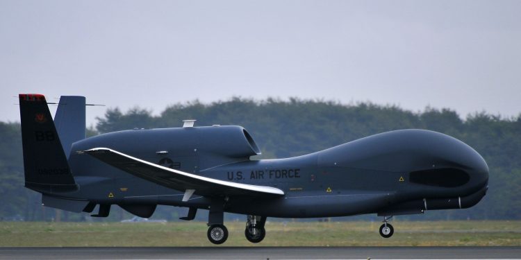 Northrop Grumman completes ferry flight of Japan's RQ-4B Global Hawk ...